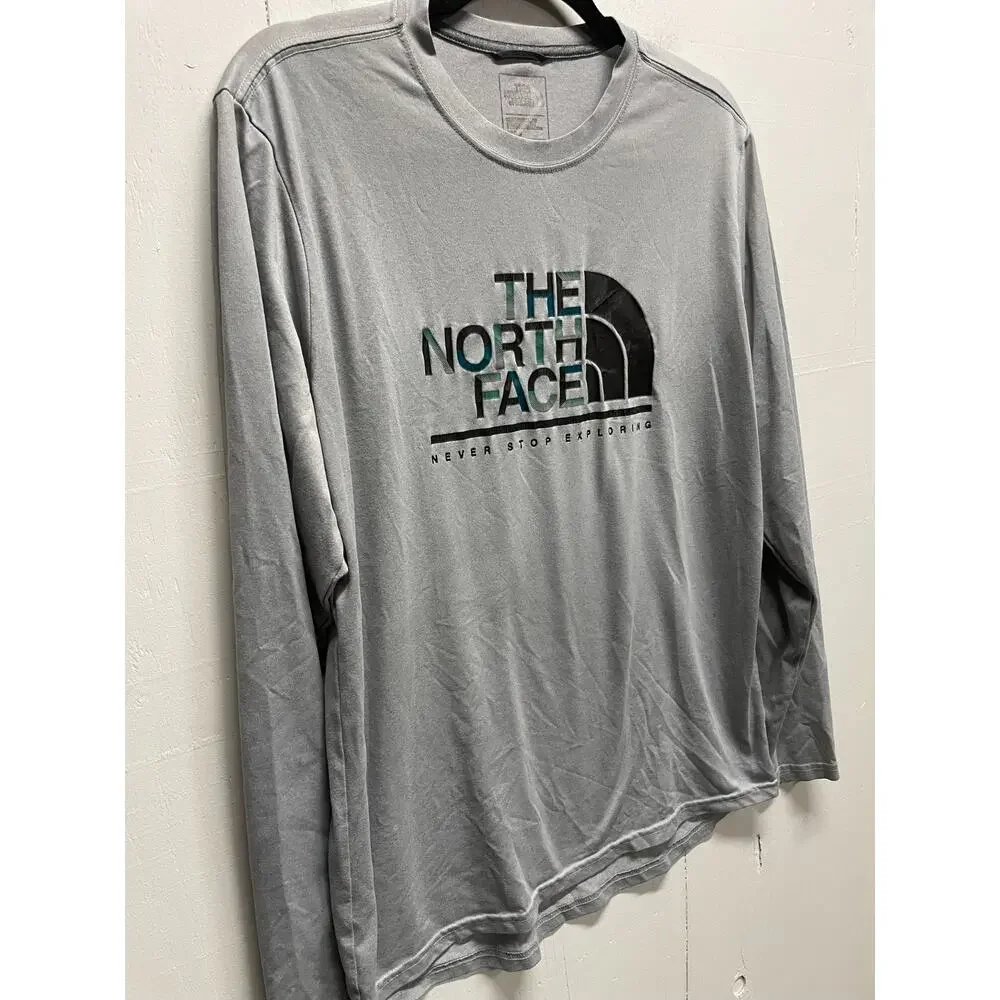 North Face Men's Long Sleeve Active Fit Shirt Size Medium Gray